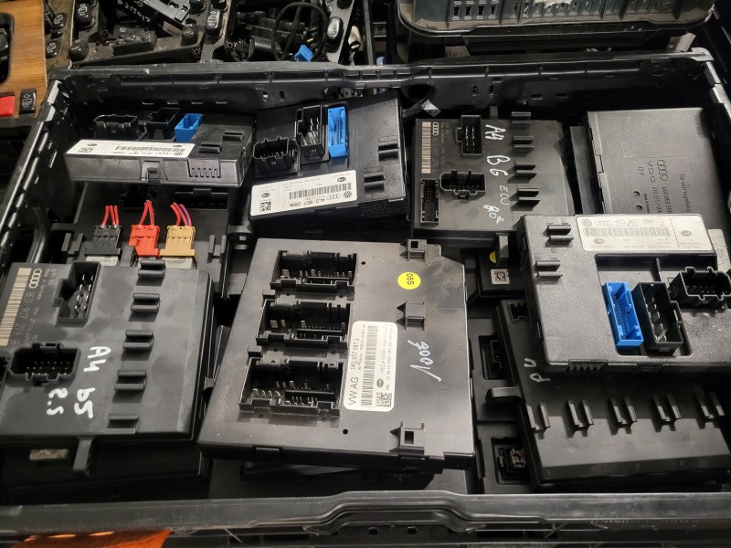 boîtier confort audi vw 