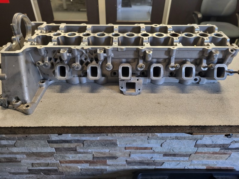 7792753 culasse bmw 335d  