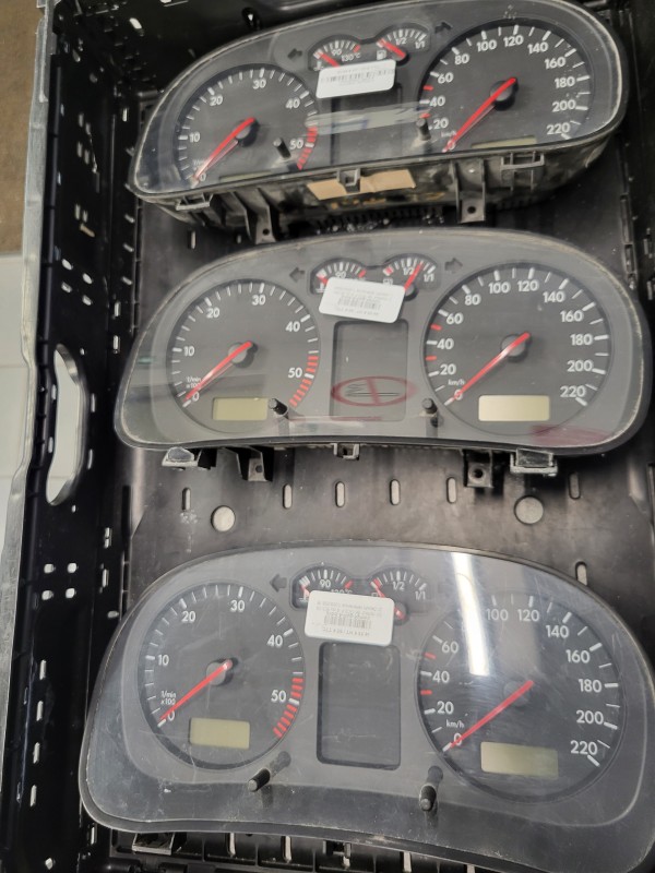 compteur golf 4 ou bora
