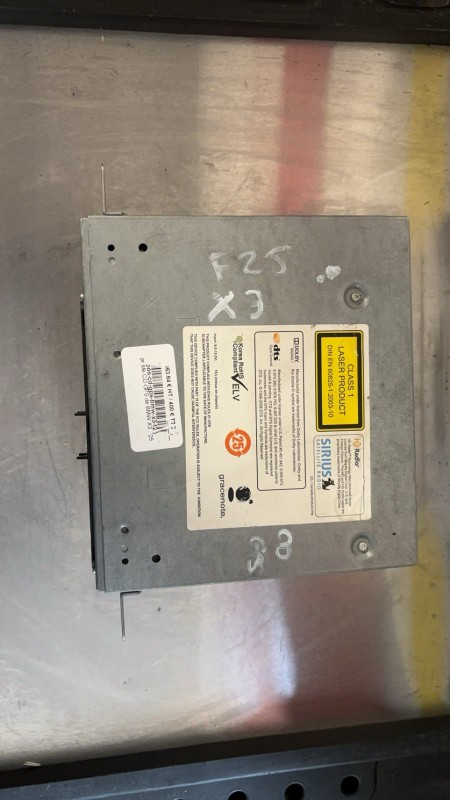 Autoradio gps de bmw x3 f25 ref 9275509