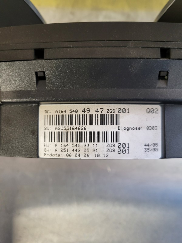 compteur Mercedes ml 320cdi a1645404947