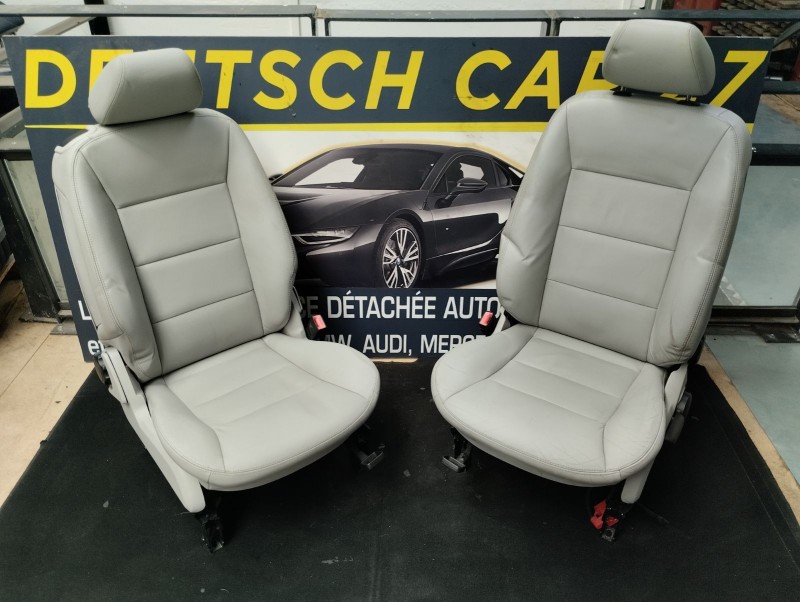 intérieur cuir blanc Mercedes classe b w245