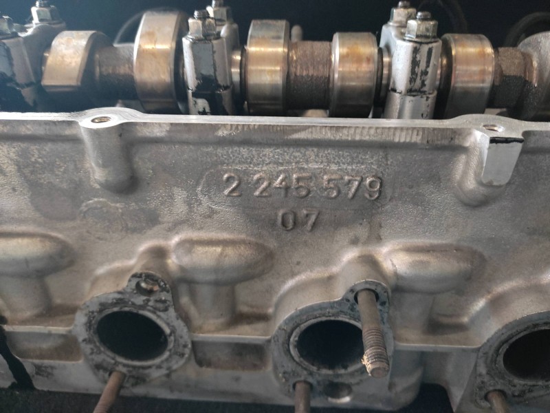 Culasse BMW 525 TDS e39