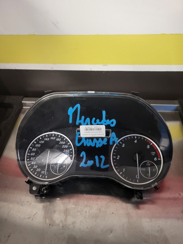 compteur de Mercedes classe a de 2012 réf a1769009300
