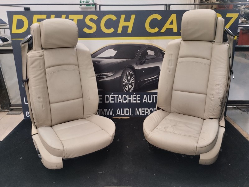 2 sièges cuir beige e93
