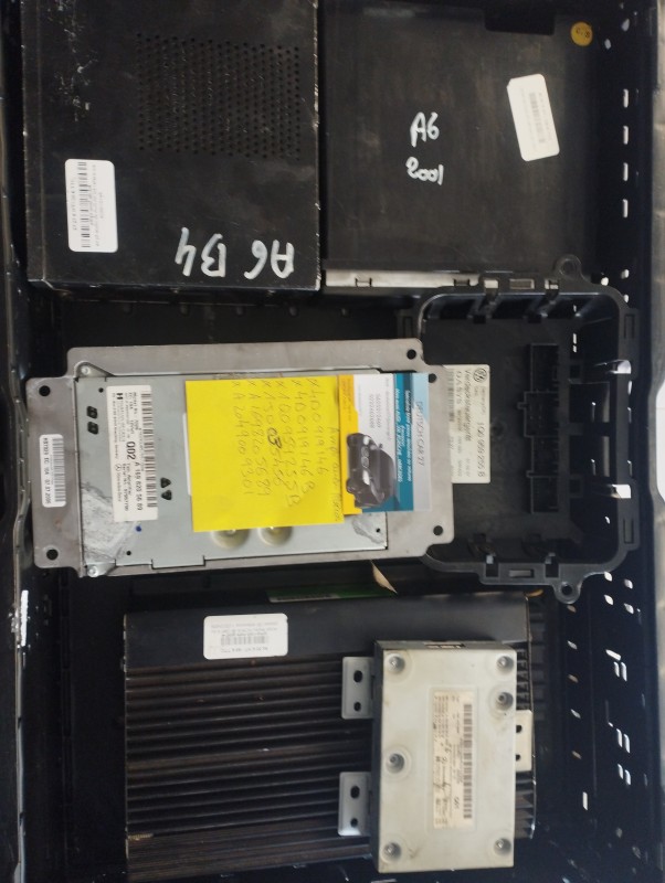 amplificateur audio audi