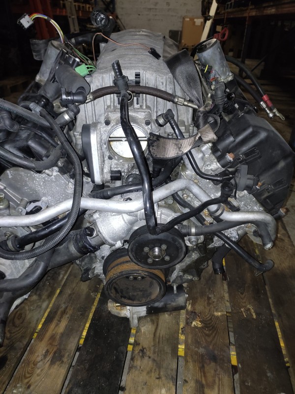moteur BMW 735i e65 