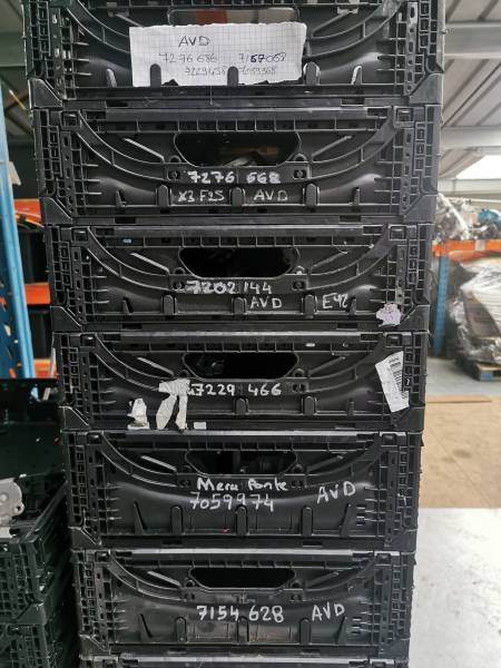 mécanisme de porte avant droit de BMW 