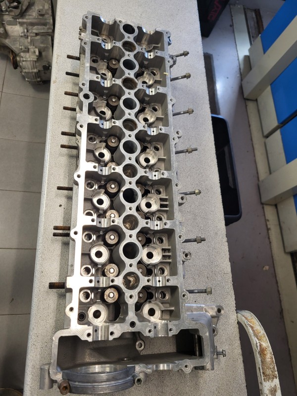 7792753 culasse bmw 335d  