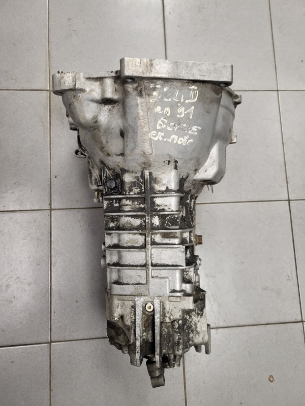 boite de vitesse bmw 324td e30 2400013091