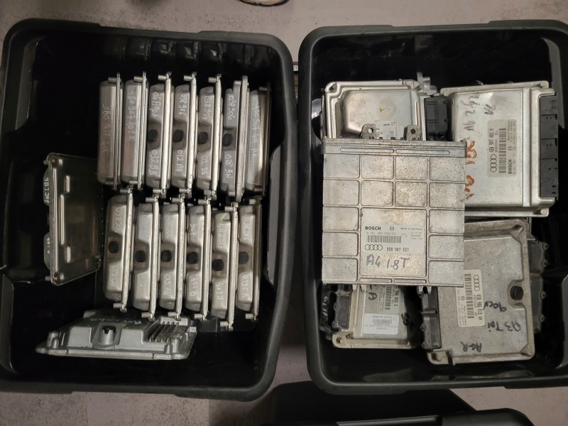 calculateur moteur audi et volskwagen 