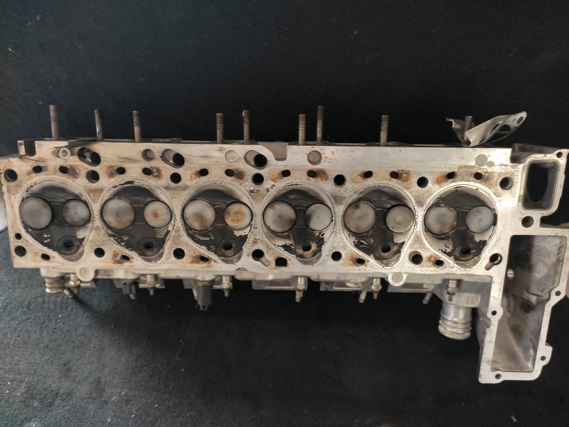 Culasse BMW 525 TDS e39