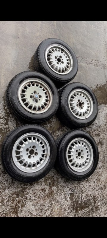 jantes de BMW E30  original 